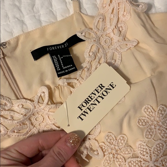 Blush Midi Embroidered Dress - Picture 4 of 5